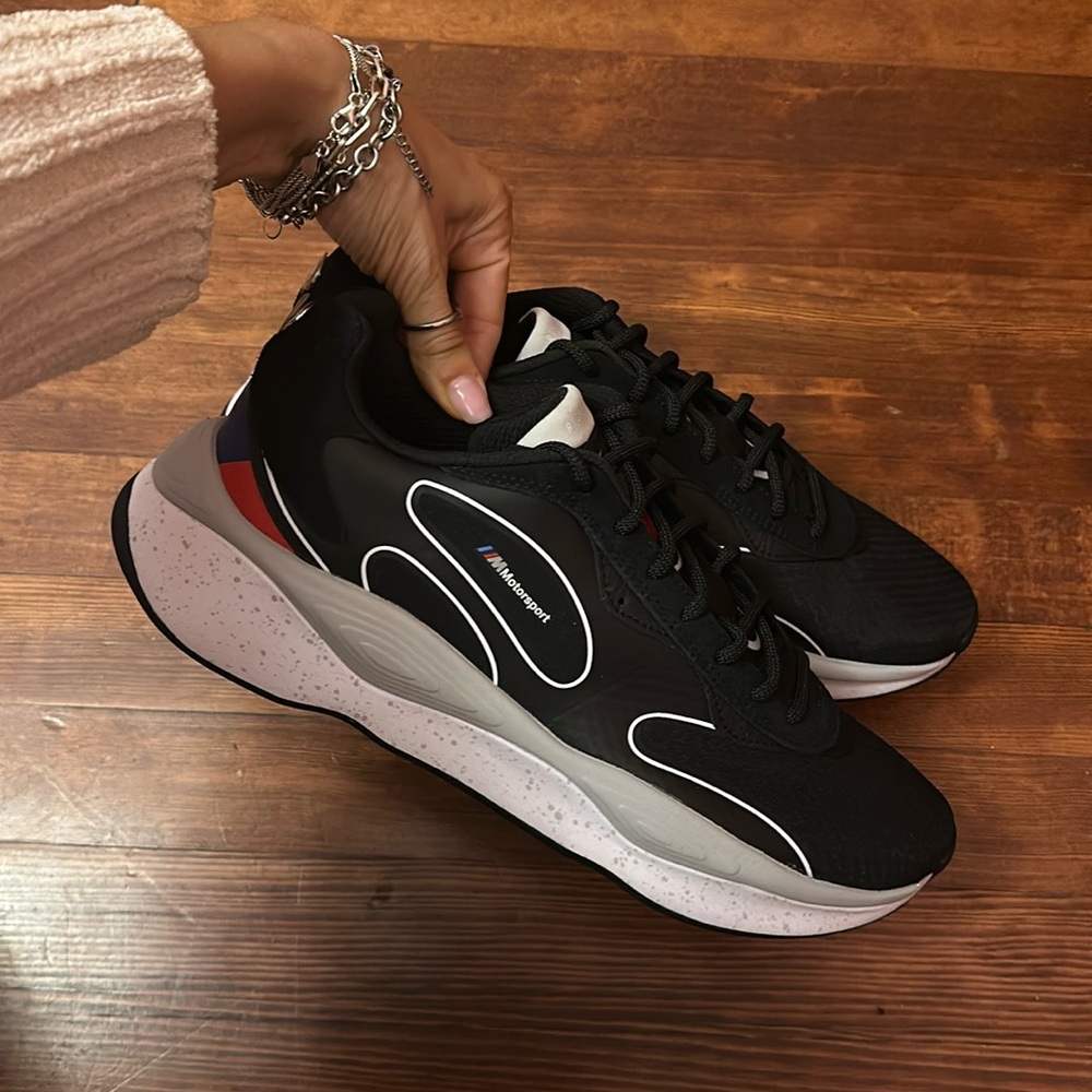 NEW BMW Puma men’s Sz 10.5
